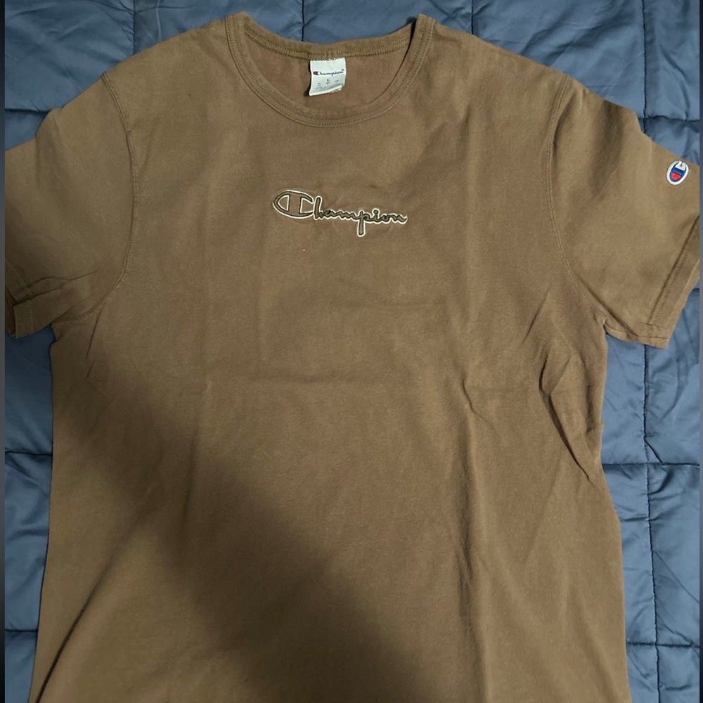 Champion tee